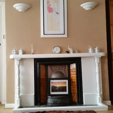 The Wolf Dog Tavern Guest house Killala